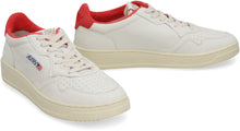 Carica l'immagine nel visualizzatore di Gallery, Sneakers low-top Medalist
