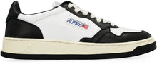 Carica l'immagine nel visualizzatore di Gallery, Sneakers low-top Medalist
