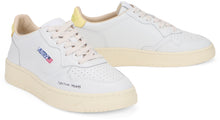 Carica l'immagine nel visualizzatore di Gallery, Sneakers low-top Medalist in pelle
