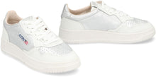 Carica l'immagine nel visualizzatore di Gallery, Sneakers low-top Medalist
