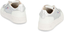Carica l'immagine nel visualizzatore di Gallery, Sneakers low-top Medalist
