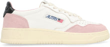 Carica l'immagine nel visualizzatore di Gallery, Sneakers Medalist in pelle
