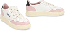 Carica l'immagine nel visualizzatore di Gallery, Sneakers Medalist in pelle
