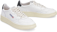 Carica l'immagine nel visualizzatore di Gallery, Sneakers low-top Medalist
