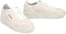 Carica l'immagine nel visualizzatore di Gallery, Sneakers low-top Medalist

