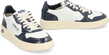 Carica l'immagine nel visualizzatore di Gallery, Sneakers low-top Medalist in pelle
