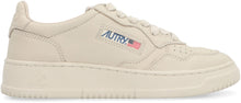 Carica l'immagine nel visualizzatore di Gallery, Sneakers Medalist in pelle
