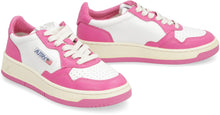 Carica l'immagine nel visualizzatore di Gallery, Sneakers low-top Medalist in pelle
