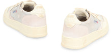 Load image into Gallery viewer, Medalist Super Vintage Low-top sneakers
