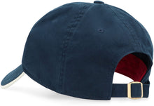 Carica l'immagine nel visualizzatore di Gallery, Tommy Hilfiger<br />x Sofia Richie Grainge - Cappello da baseball con logo
