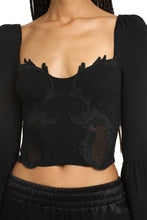 Carica l'immagine nel visualizzatore di Gallery, Crop-top in maglia a coste
