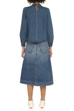 Carica l'immagine nel visualizzatore di Gallery, Blusa in denim
