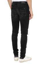 Load image into Gallery viewer, Destroyed skinny jeans

