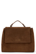 Load image into Gallery viewer, Sveva handbag in suede
