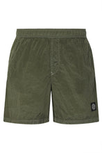 Carica l'immagine nel visualizzatore di Gallery, Shorts da mare in nylon

