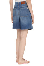 Carica l'immagine nel visualizzatore di Gallery, Shorts Baiardo in denim
