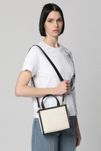 Load image into Gallery viewer, Canvas G tote bag
