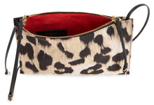 Load image into Gallery viewer, Pochette Voyou in leopard jacquard
