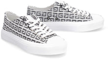 Load image into Gallery viewer, City low-top sneakers
