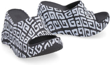 Load image into Gallery viewer, Chito X GIVENCHY - Marshmallow rubber slides
