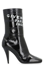 Carica l'immagine nel visualizzatore di Gallery, Stivaletti Sliced Square Givenchy Tape in pelle
