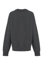 Load image into Gallery viewer, Crew-neck wool sweater
