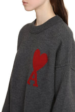 Load image into Gallery viewer, Crew-neck wool sweater
