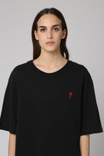 Carica l'immagine nel visualizzatore di Gallery, T-shirt girocollo in cotone
