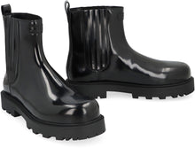 Load image into Gallery viewer, Show Leather Chelsea boots

