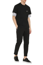 Carica l'immagine nel visualizzatore di Gallery, T-shirt girocollo in cotone
