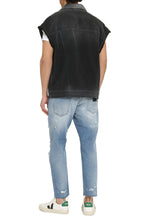 Carica l'immagine nel visualizzatore di Gallery, Giacca in denim
