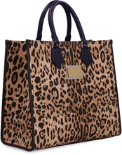 Carica l'immagine nel visualizzatore di Gallery, Tote bag in canvas
