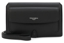 Carica l'immagine nel visualizzatore di Gallery, Pochette in pelle

