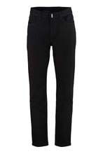 Load image into Gallery viewer, Slim fit jeans
