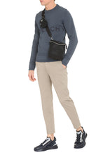 Load image into Gallery viewer, Cotton crew-neck sweater
