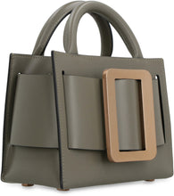 Carica l'immagine nel visualizzatore di Gallery, Mini-bag Bobby 18 in pelle
