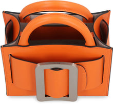 Carica l'immagine nel visualizzatore di Gallery, Mini-bag Bobby 18 in pelle
