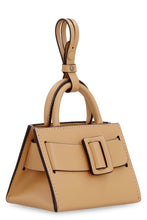 Carica l'immagine nel visualizzatore di Gallery, Mini borsa Bobby Charm in pelle
