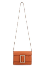Carica l'immagine nel visualizzatore di Gallery, Buckle Travel Case in pelle
