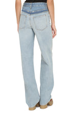 Carica l'immagine nel visualizzatore di Gallery, Jeans wide-leg
