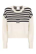 Load image into Gallery viewer, Wool blen crew-neck sweater
