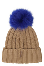 Carica l'immagine nel visualizzatore di Gallery, Cappello in maglia con pom-pon
