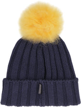Carica l'immagine nel visualizzatore di Gallery, Cappello in lana tricot con pom-pon
