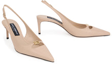 Carica l'immagine nel visualizzatore di Gallery, Pumps in pelle con logo
