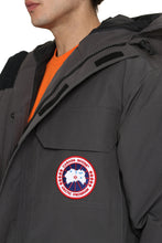 Carica l'immagine nel visualizzatore di Gallery, Parka Expedition con cappuccio
