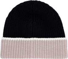 Carica l'immagine nel visualizzatore di Gallery, Cappello in lana
