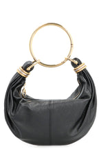 Carica l'immagine nel visualizzatore di Gallery, Bracelet hobo-bag in pelle
