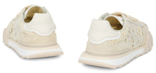 Carica l'immagine nel visualizzatore di Gallery, Sneaker low-top con inserti in pizzo
