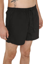 Carica l'immagine nel visualizzatore di Gallery, Shorts da mare in nylon
