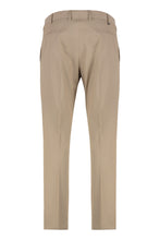 Carica l'immagine nel visualizzatore di Gallery, Pantaloni slim fit Silkochino
